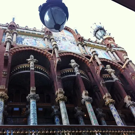 Eixample Patio Views With Amazing Terrace