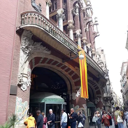 Eixample Patio Views With Amazing Terrace Barcelona