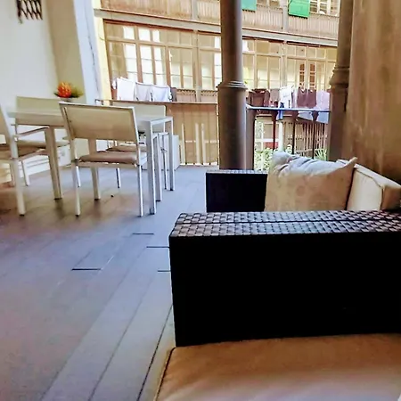 Eixample Patio Views With Amazing Terrace Appartamento Barcellona