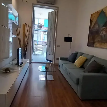 Great Location With Private Terrace Apartment