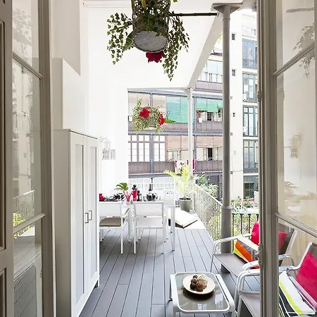 Eixample Patio Views With Amazing Terrace Barcellona