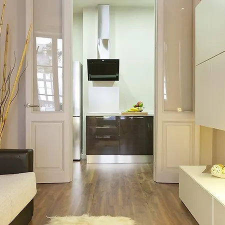 Great Location With Private Terrace *